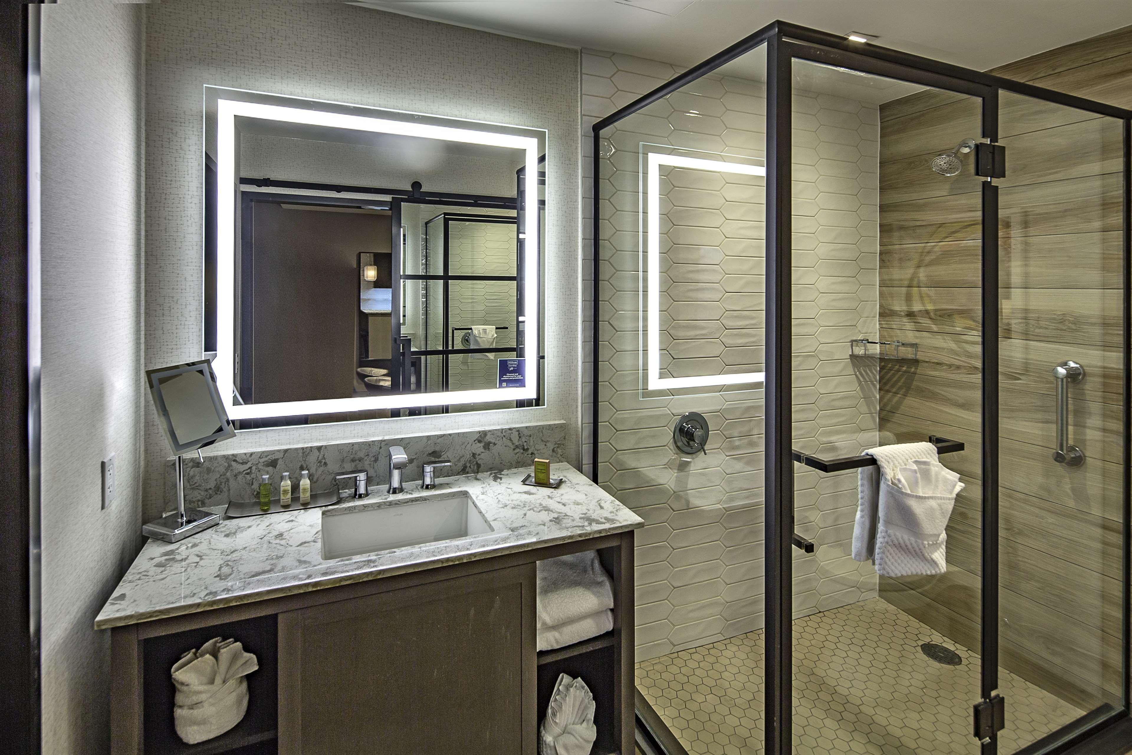 Doubletree By Hilton Modesto Exterior foto