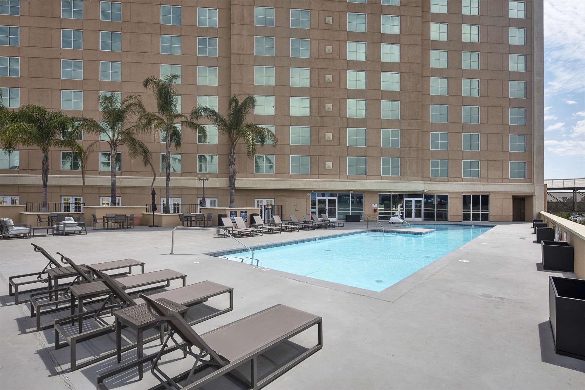 Doubletree By Hilton Modesto Exterior foto