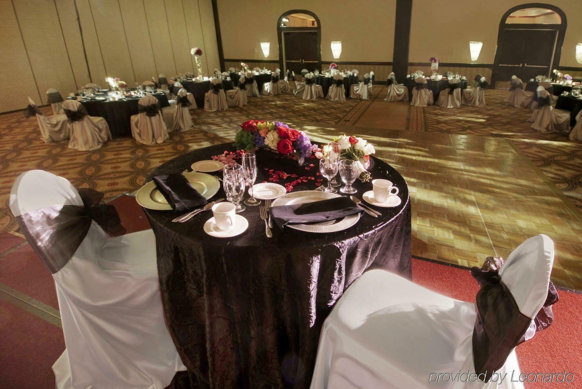 Doubletree By Hilton Modesto Restaurante foto