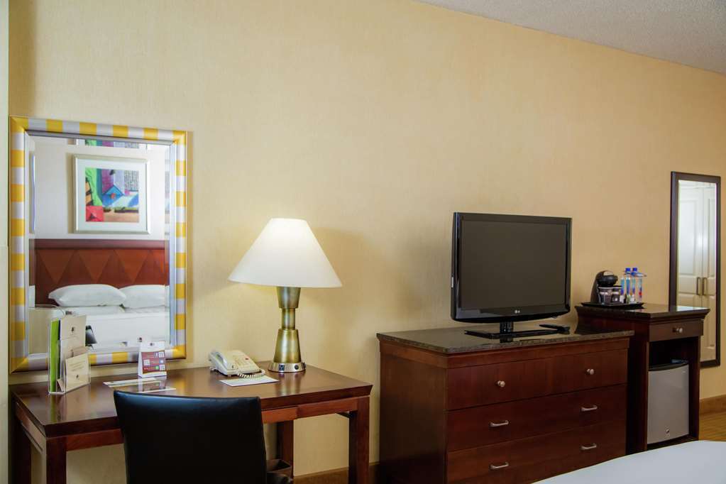 Doubletree By Hilton Modesto Quarto foto